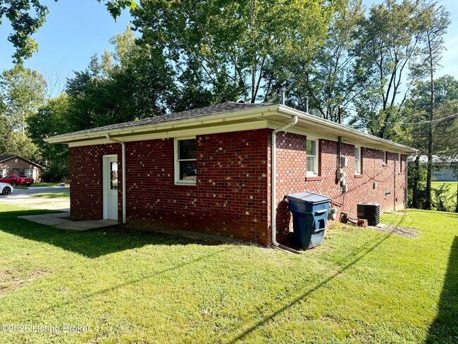 Building Photo - 234 Millview Dr