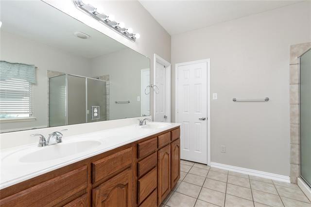 Building Photo - 15507 Appaloosa Dr
