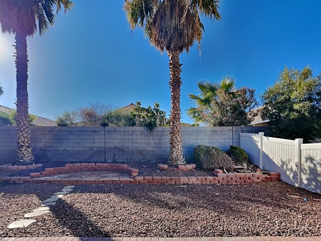 Building Photo - 4921 Sapphire Light St