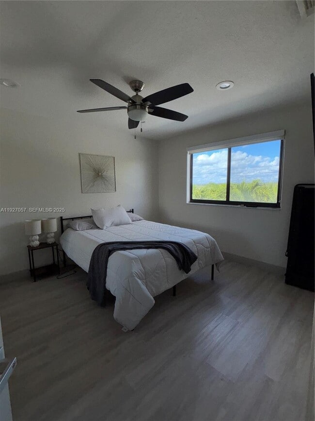 Building Photo - 16551 SW 75th St