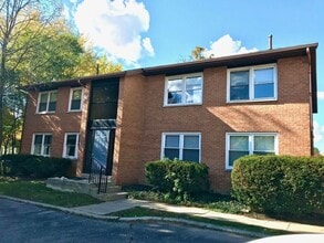 Building Photo - 358 Mayfield Ave