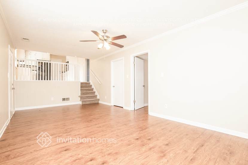 Building Photo - 4032 Cumberland Dr SW