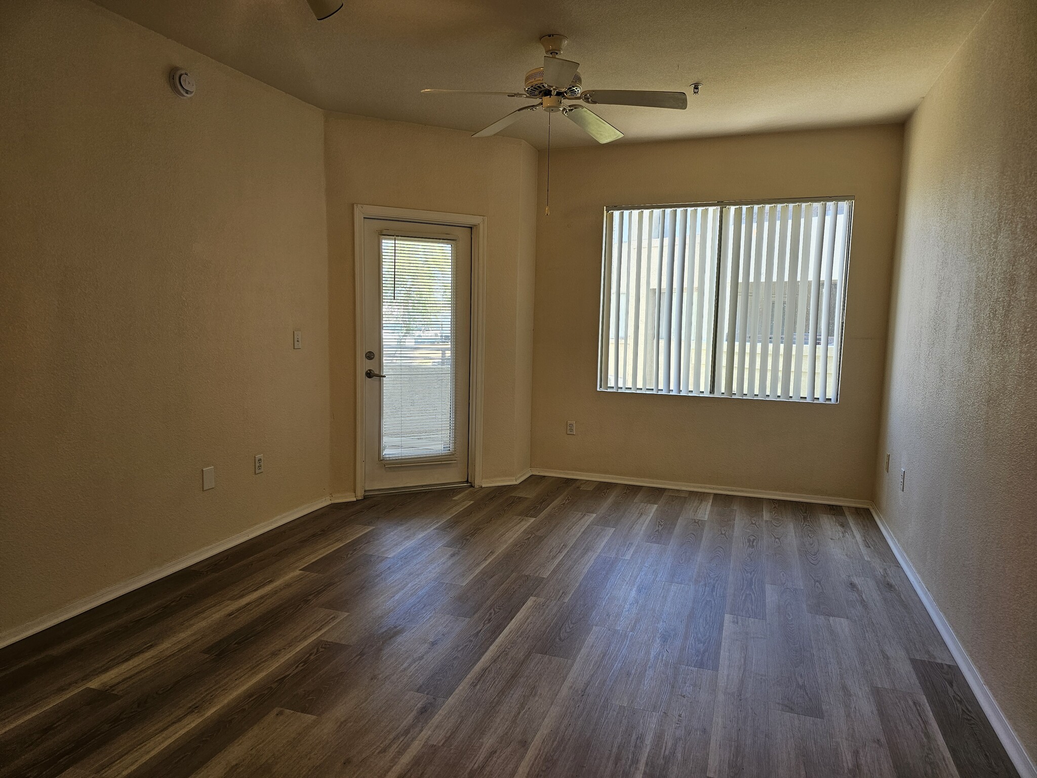 Building Photo - 18416 Cave Creek Road