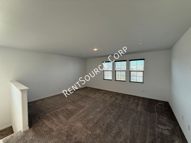 Building Photo - 6030 W Ave J 9