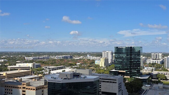 Building Photo - 100 E Las Olas Blvd