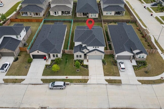 Building Photo - 9514 Du Sable Dr