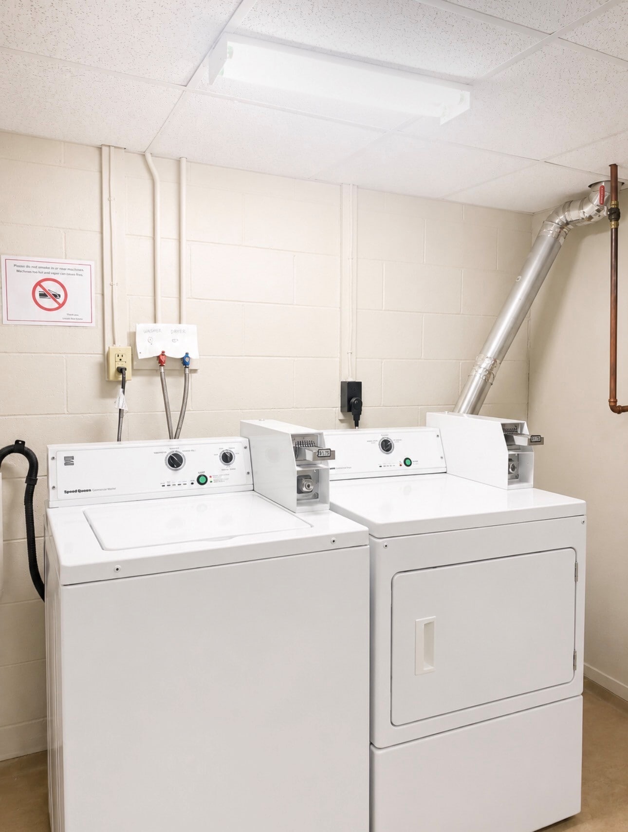 laundry in unit - 24 Hobart Ln