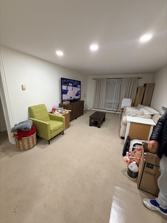 Building Photo - 74 Beach St