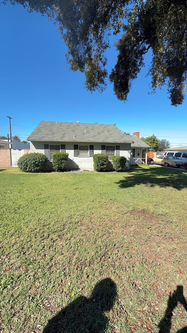 Building Photo - Beautiful 3 Bedroom Home in Riverside