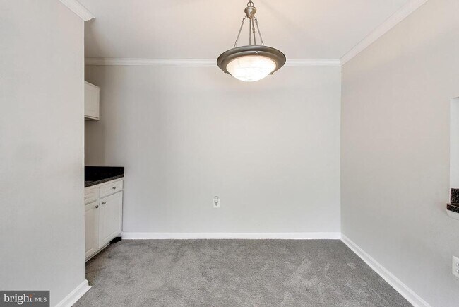 Building Photo - 8205 Whispering Oaks Way