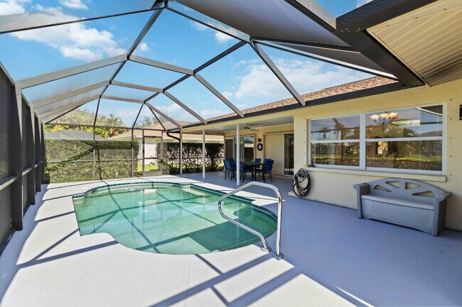 Building Photo - "Fully Furnished 3-Bedroom, pool home in Rotonda West!"