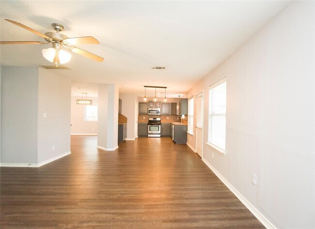 Building Photo - 2419 Fox Water Dr