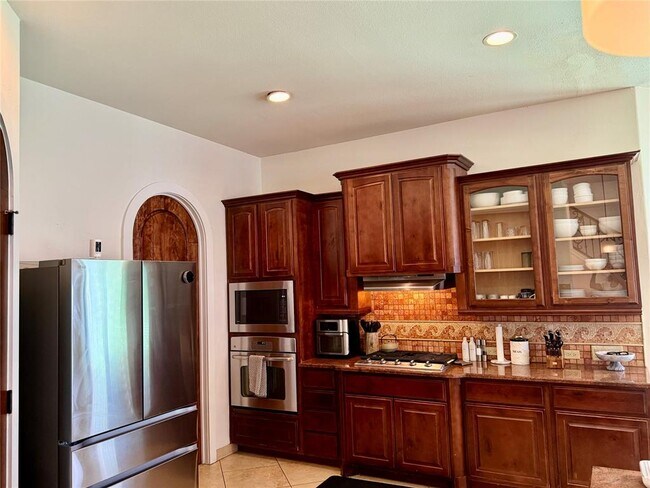 Building Photo - 15214 Lariat Trail