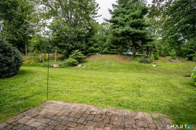 Building Photo - 302 Briarwood Ct