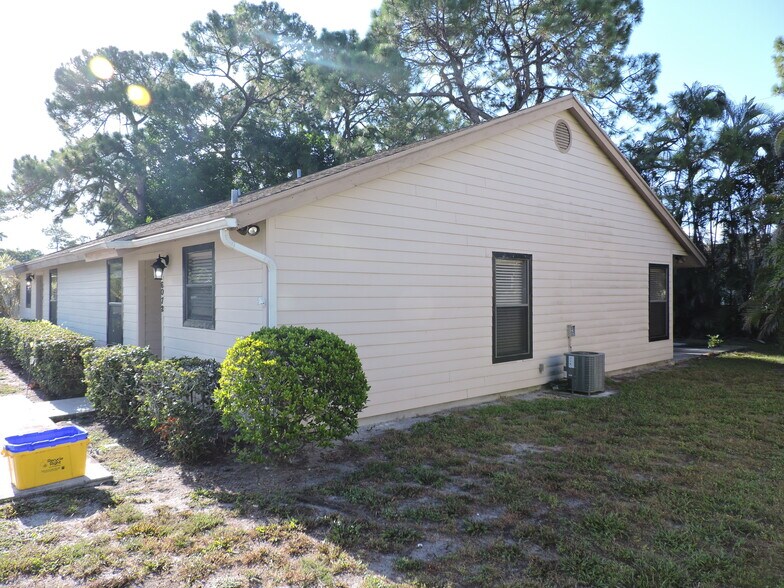 Building Photo - 6072 Roger St