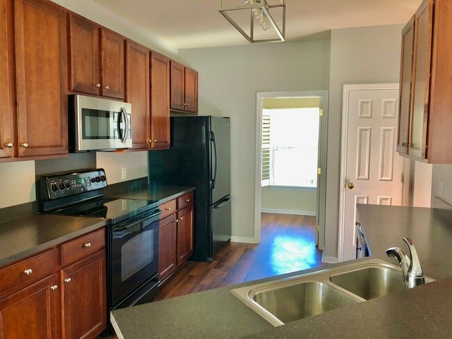 Building Photo - Single Family Home in Grand Oaks Plantation