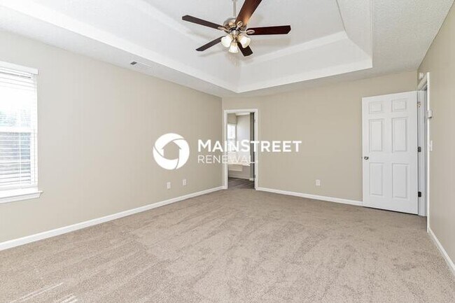 Building Photo - 4 Bedroom Pet-Friendly Home in MCDonough, GA with Main Street Renewal