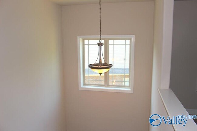Building Photo - 441 E Mossyleaf Dr SW