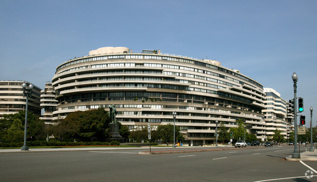 Primary Photo - Watergate East Residences