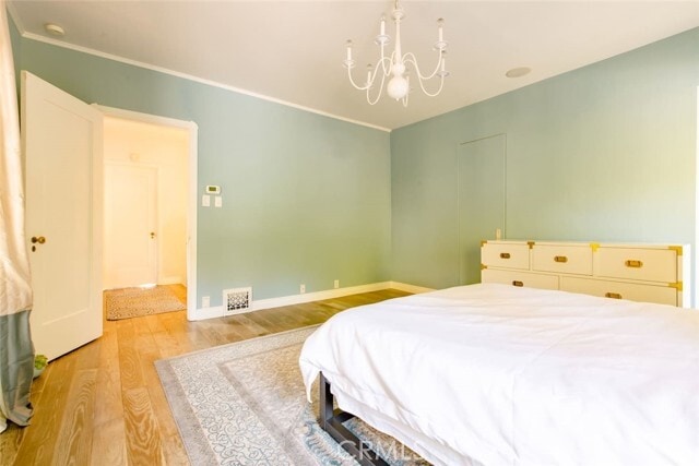 Building Photo - 1514 Sunset Plaza Dr