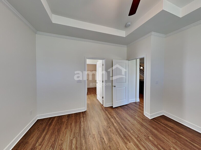Building Photo - 4301 Spregan Way