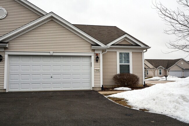 Building Photo - 13540 Yellow Pine Dr