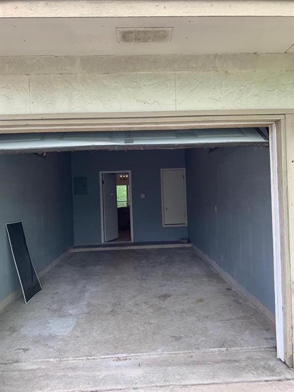 Building Photo - 6602 Windrift Way