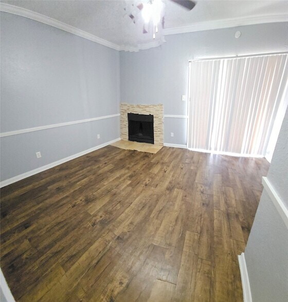 Building Photo - 739 N Nursery Rd