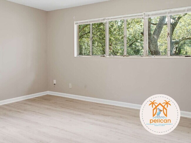 Building Photo - Charming 3-Bedroom, 2-Bath Home on a Shaded Lot in Pensacola