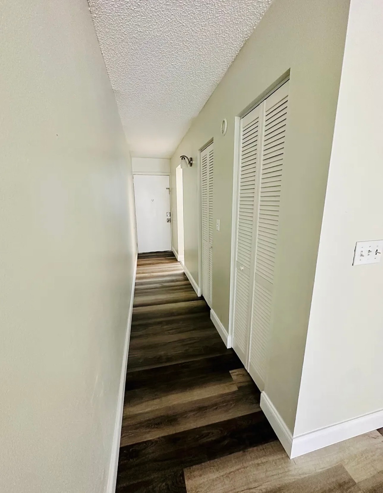 Building Photo - 1504 Virginia Ave