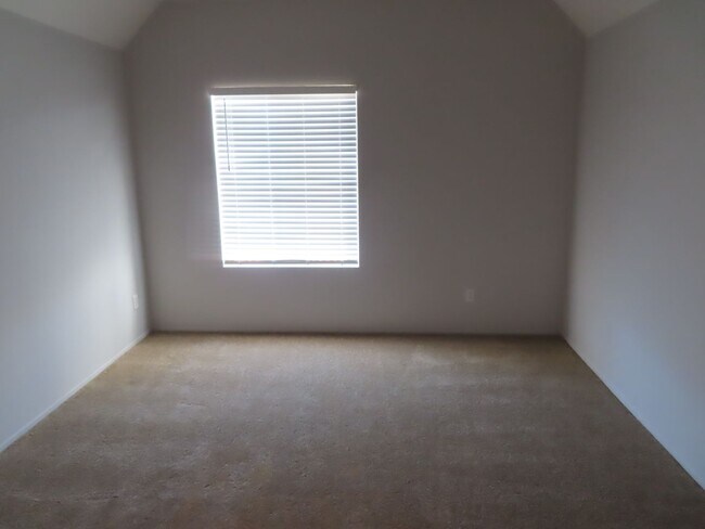 Building Photo - Two Bedroom Condo in the Heart of Mission Valley