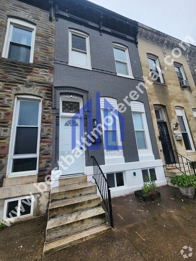 Building Photo - Spacious 3 Bedroom in East Baltimore