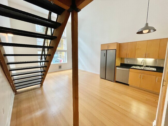 Building Photo - 175 Bluxome St