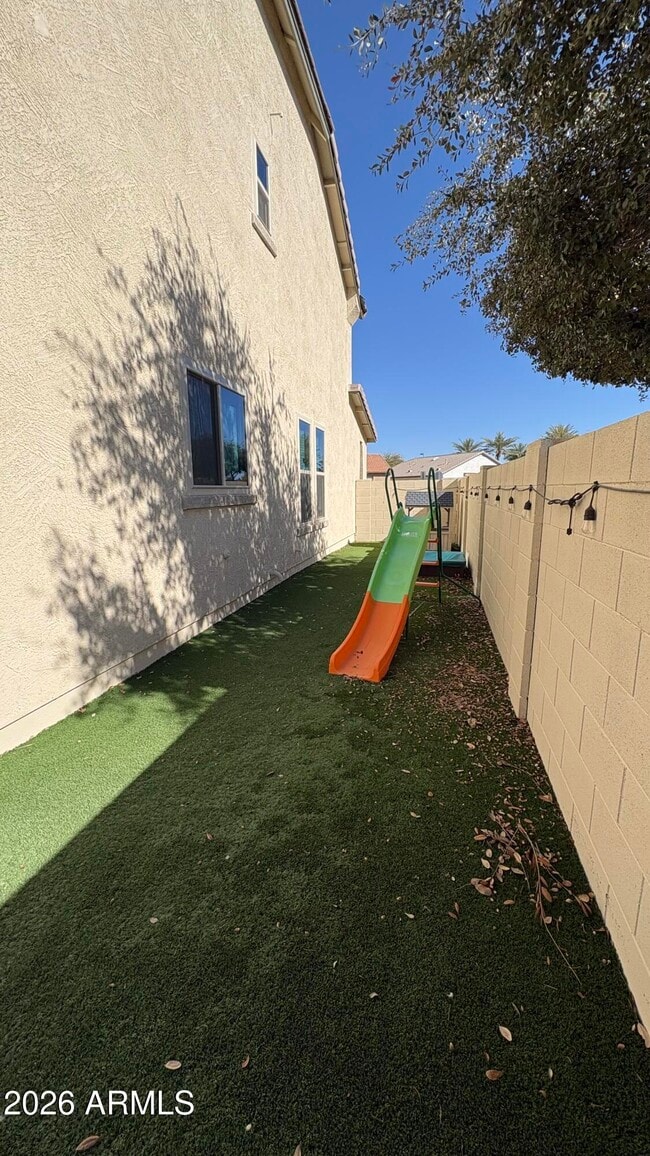 Building Photo - 17722 N 183rd Ave