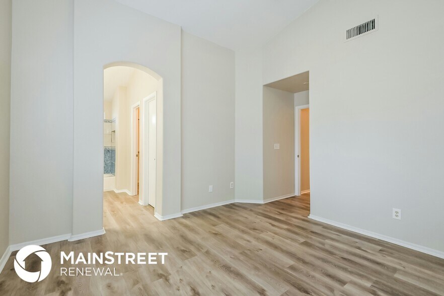 Building Photo - 8669 S Desert Dove Dr