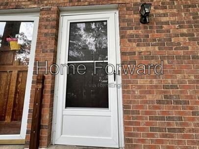 Building Photo - 1359 Dix Dr