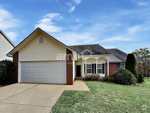 Building Photo - 2720 Waycross Dr