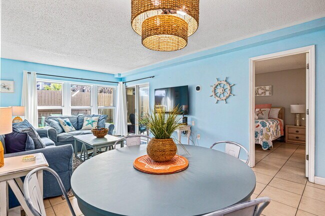 Building Photo - 770 Sundial Ct