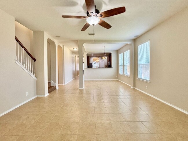 Building Photo - Welcome to this Big & Beautiful! 5 bed/3.5...