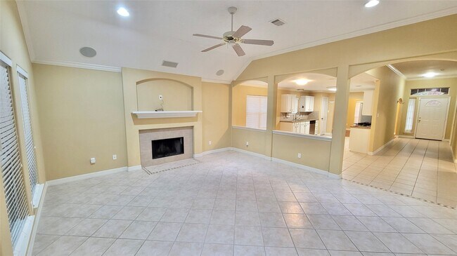 Building Photo - 3702 Mystic Cir