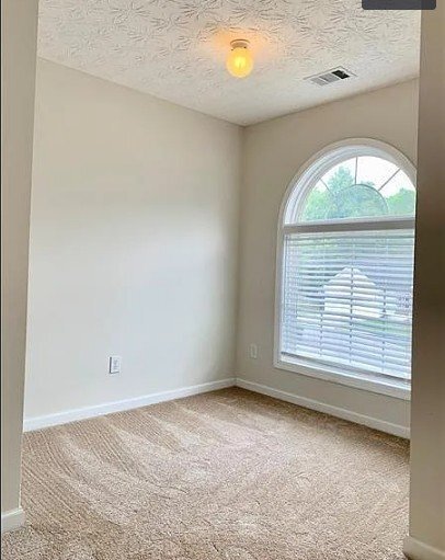 Building Photo - 4442 Keenly Valley Dr NE