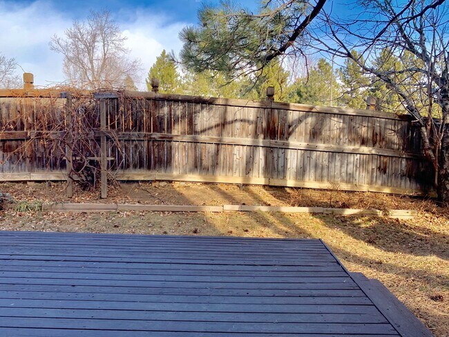 Building Photo - Old Town Louisville Home for Lease near Coal Creek Trails!