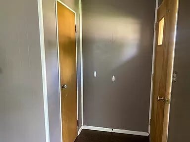 Building Photo - 128 N Beech St