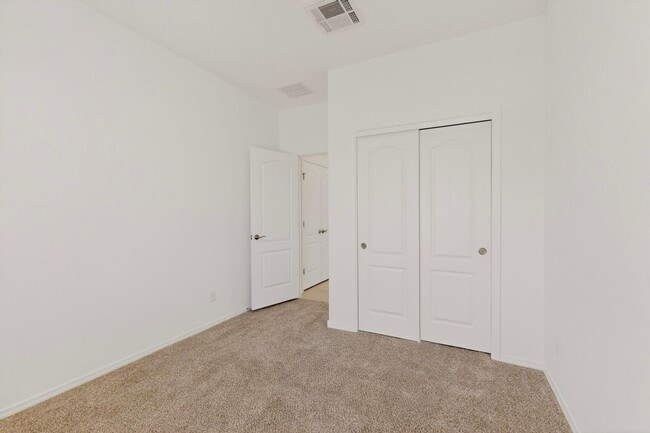 Building Photo - 308 Prism Ave SW