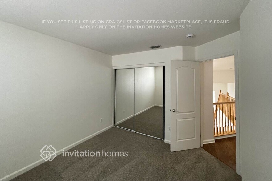 Building Photo - 1266 Tracy Cir