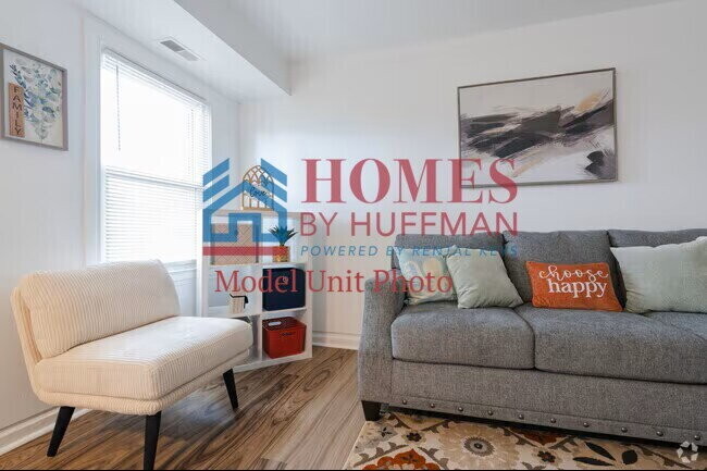 Building Photo - One Bedroom Apartment | Laundry Facility | Utilities Included