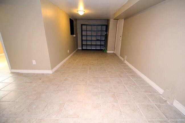 Building Photo - CHARMING 3 BED, 2 BATH SF HOME FOR RENT IN...