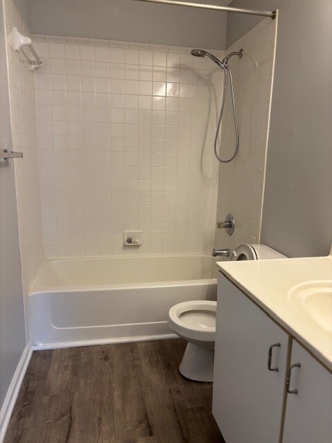 Second Bedroom Bath - 305 Settlement Dr