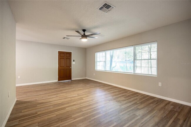 Building Photo - 640 NW 36th Ter
