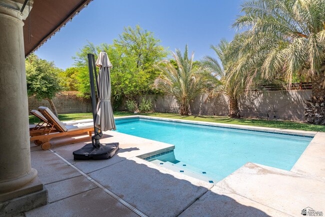 Building Photo - 3208 S Palomino Way